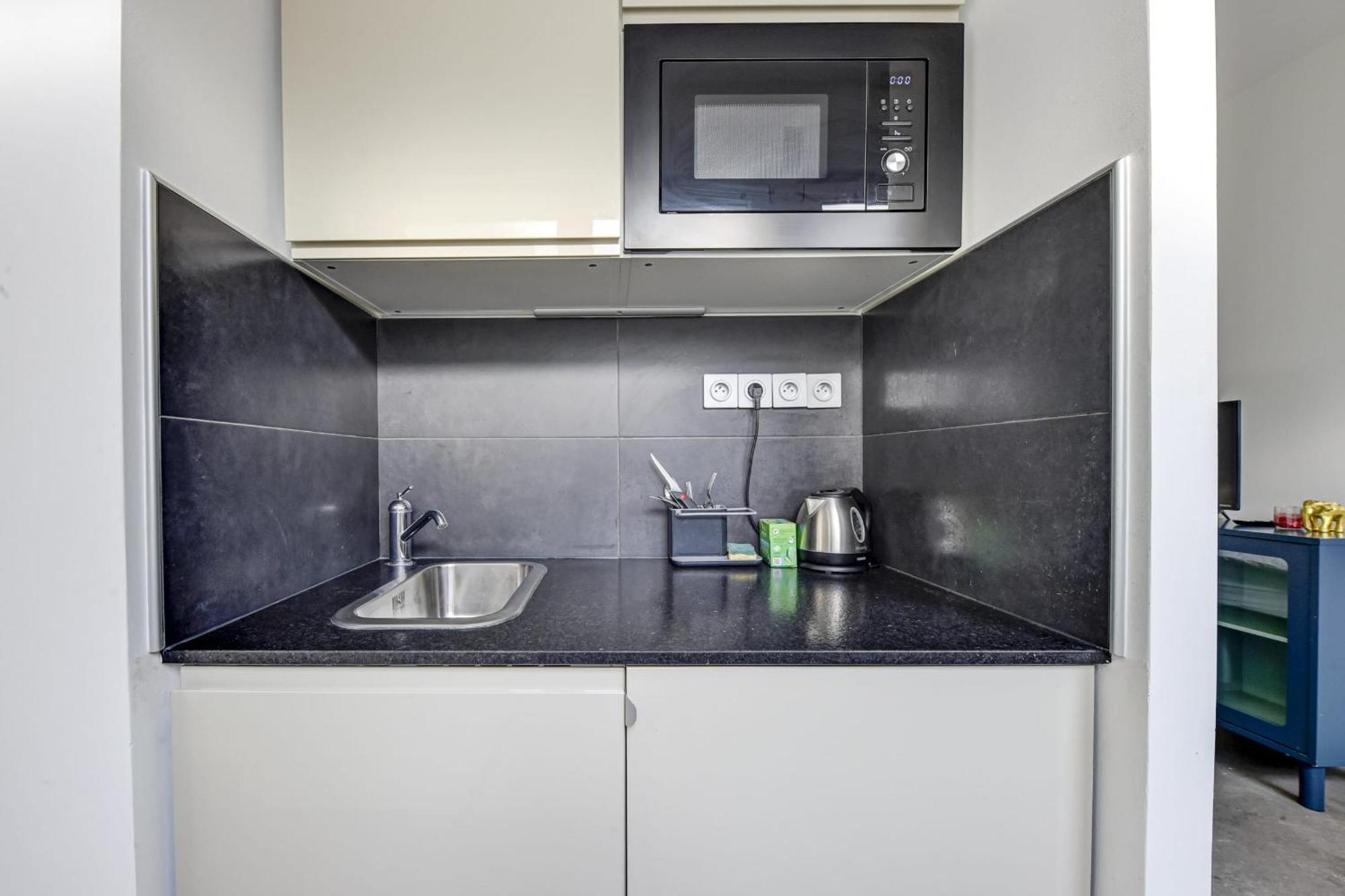 Lovely Studio For 2 Near The Seine Paris Exterior photo